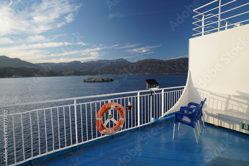 travel by ferry cruiseship between greek islands