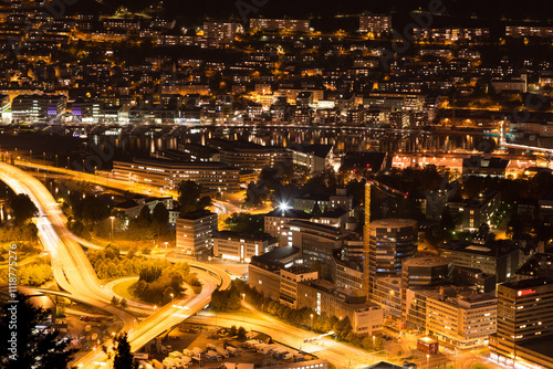 Obraz na płótnie Panoramic view of Bergen (Norway) at night w salonie