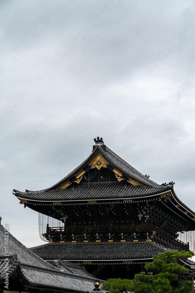 Close up view of the Higashi Hongan-ji Temple in Kyoto, Japan Close up view of the Higashi Hongan-ji Temple in Kyoto, Japan