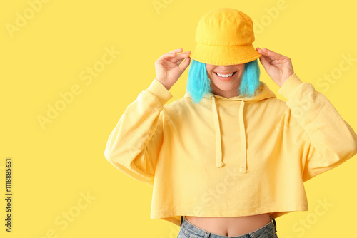 Beautiful young woman in bl...