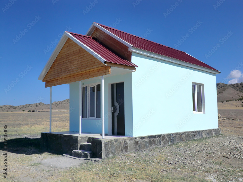 A watchman's house built in the mountains. A stone house built for hunters to spend the night. A watchman's house built in the mountains. A stone house built for hunters to spend the night.