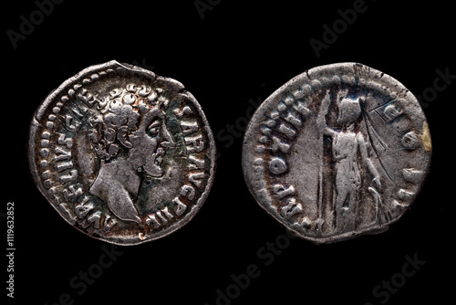 Obraz na płótnie Roman coin, AR Denarius,Marcus Aurelius, Rome mint, 161-180 AD