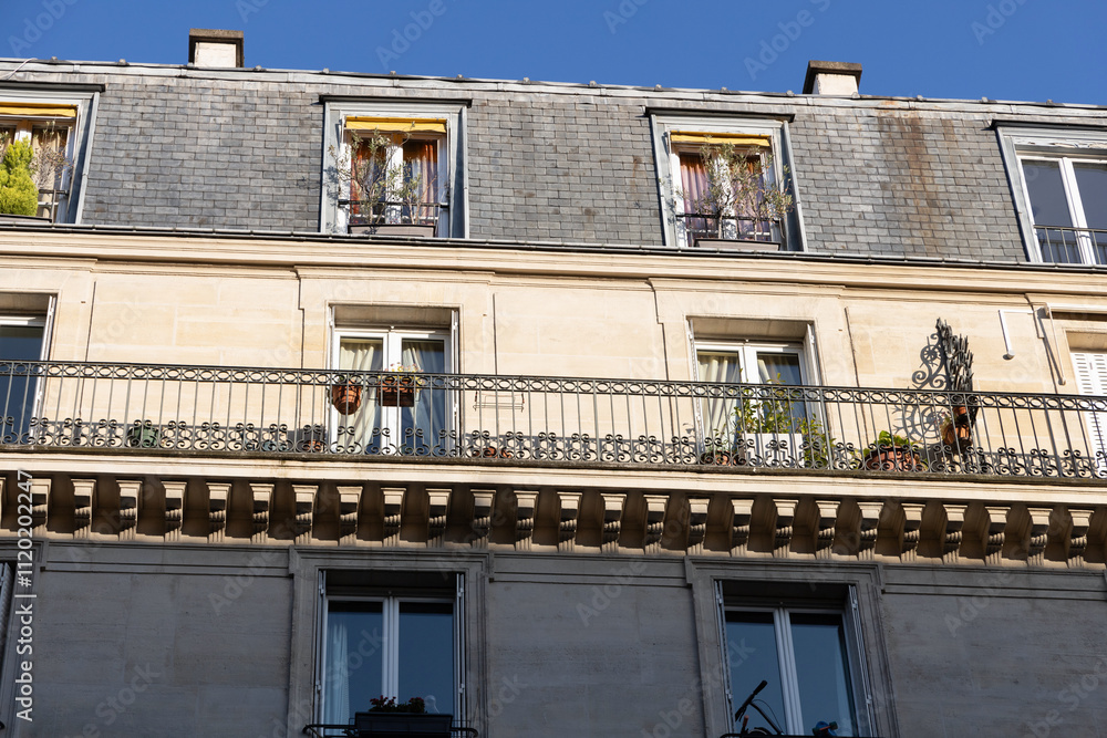 Old and expensive residential building in the city center of Paris, France Old and expensive residential building in the city center of Paris, France