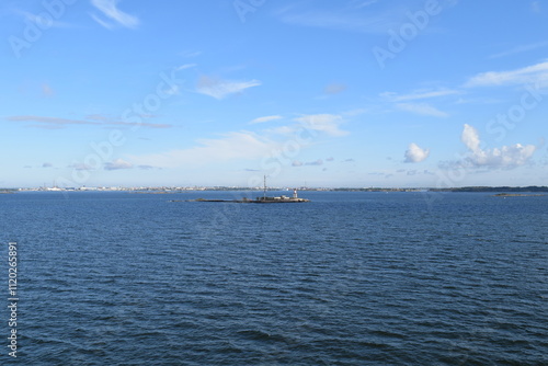 Tableau sur toile Gulf of Finland, easternmost arm of the Baltic Sea, between Finland (north) and Russia and Estonia (east and south)