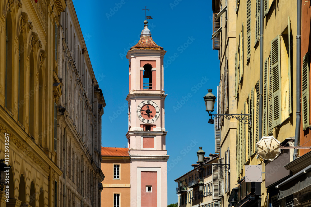 Fototapeta premium Uhrturm des Rusca-Palasts in Nizza