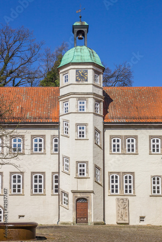 Obraz na płótnie Tower on the courtyard of the castle in Gifhorn, Germany w salonie