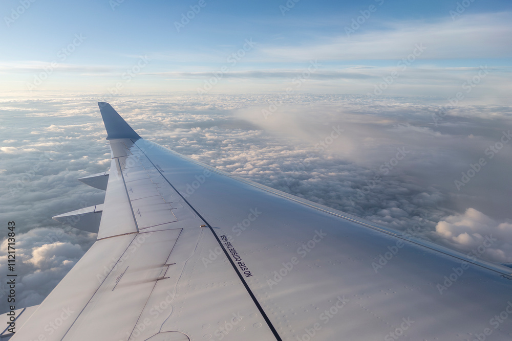 Ala di un Airbus A220 Ala di un Airbus A220