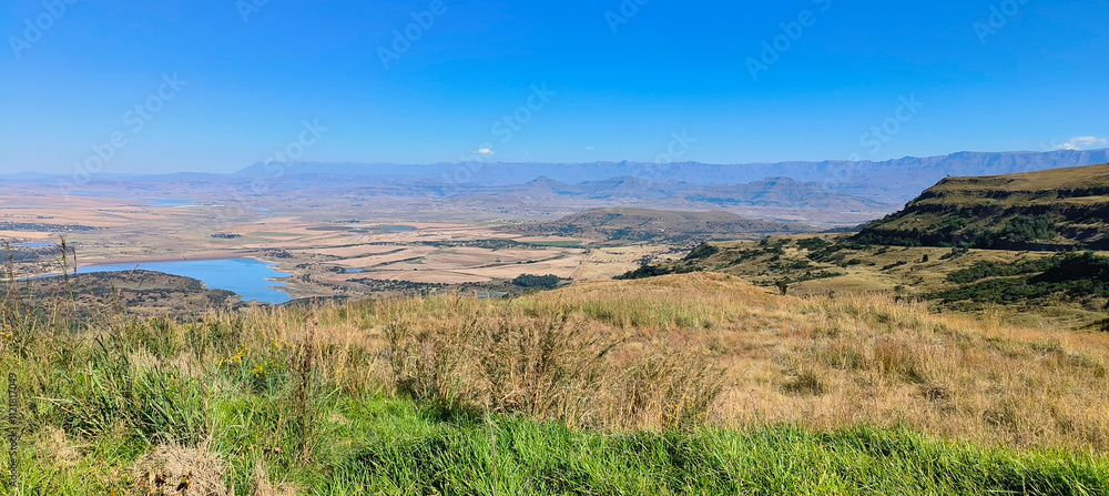 Naklejka premium view of the mountains in autumn