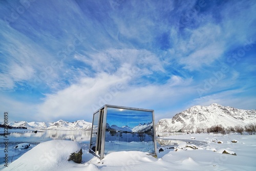 Obraz na płótnie A mirror reflected snow mountain at Norway. w salonie