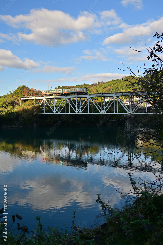 Fototapeta premium 笹津橋からの高山本線（楡原駅～笹津駅）
