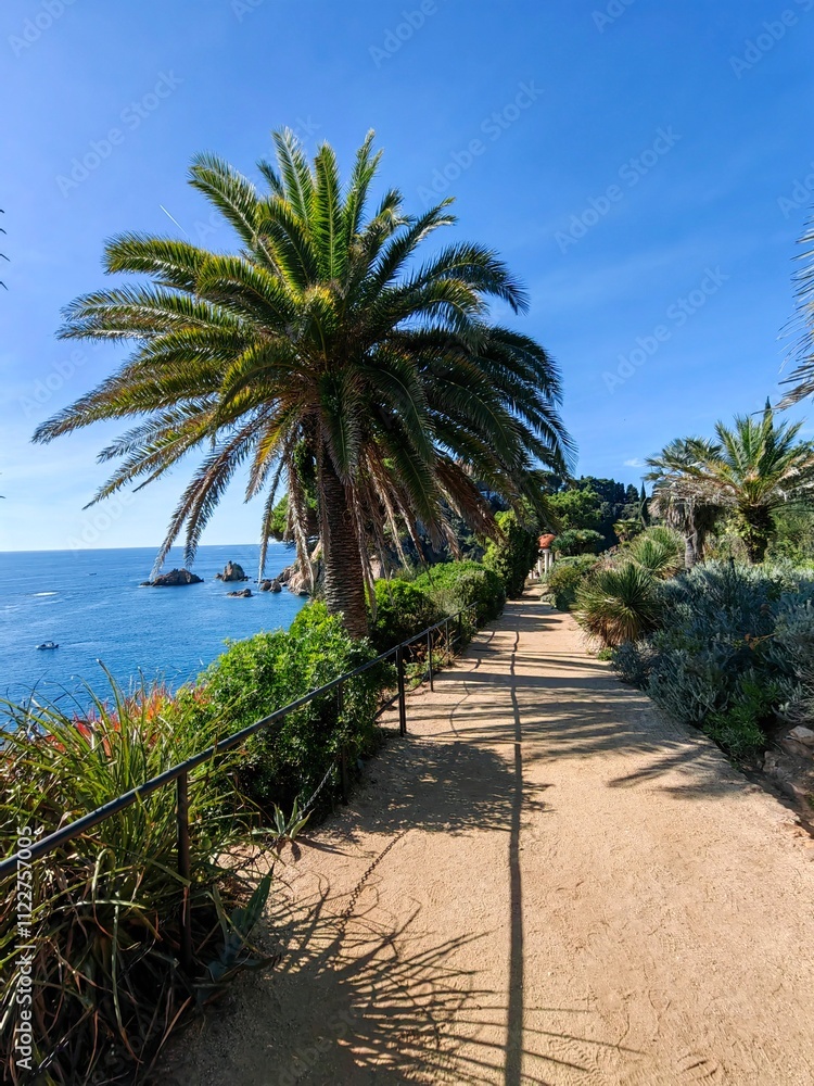Giardino botanico Marimurtra, Blanes, Costa Brava Giardino botanico Marimurtra, Blanes, Costa Brava