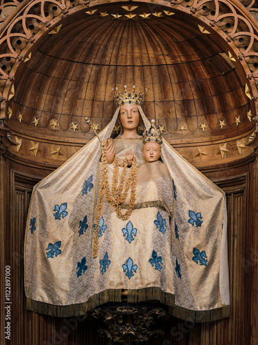 Sainte vierge Marie et l'enfant Jésus Cathédrale de Chartres photo