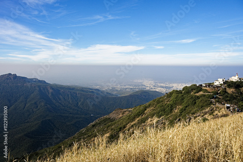 Obraz na płótnie Fascinating landscape of Mount Girnar, between nature and history w salonie