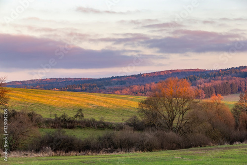 Obraz na płótnie The evening sky over fields and forests. The last day of autumn. w salonie