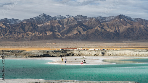 The Scenery of emerald salt Lake in Dachaidan, Northwest China photo