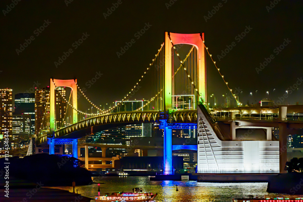 Obraz premium 虹色のレインボーブリッジ