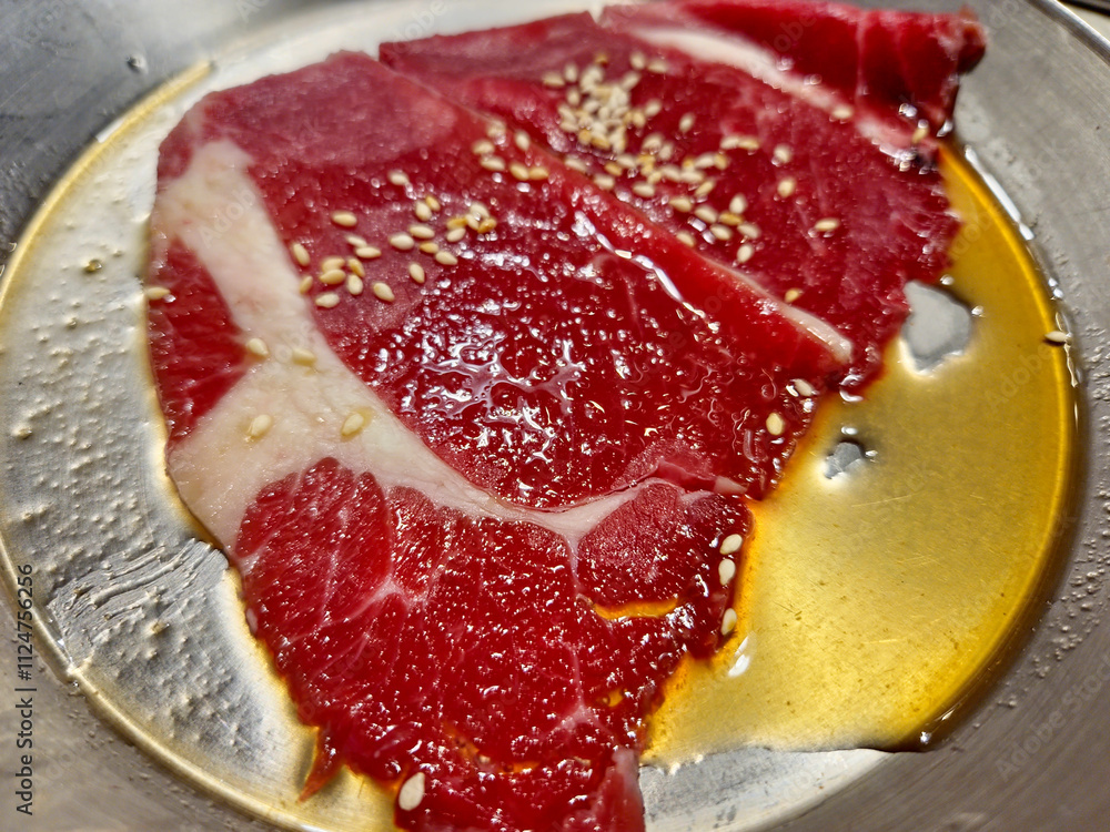 Obraz premium Raw oyster blade meat slice