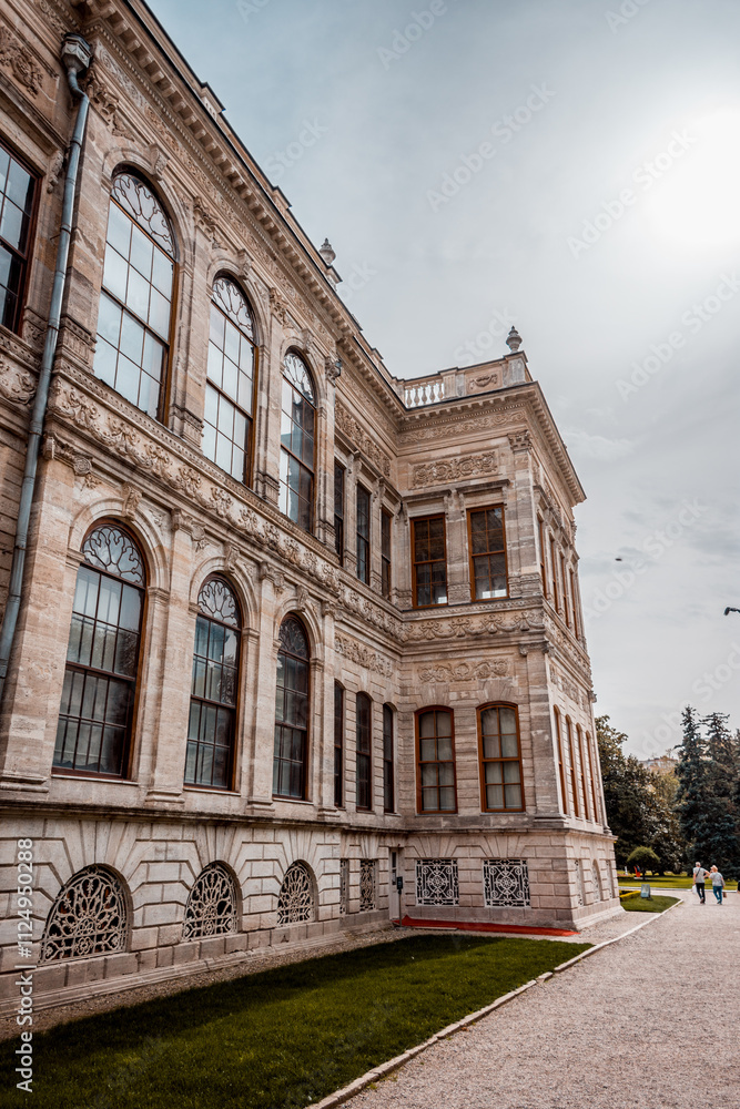 Fototapeta premium Ornate Facade of a Historic Ottoman Building in Istanbul