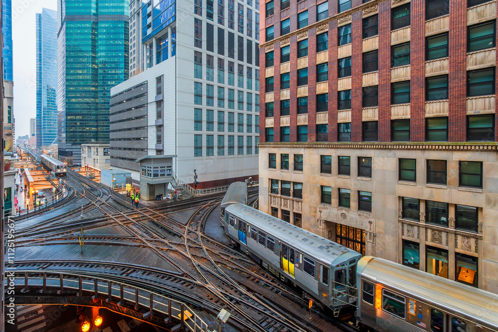The loop long circuit of elevated rail that forms the hub of the Chicago