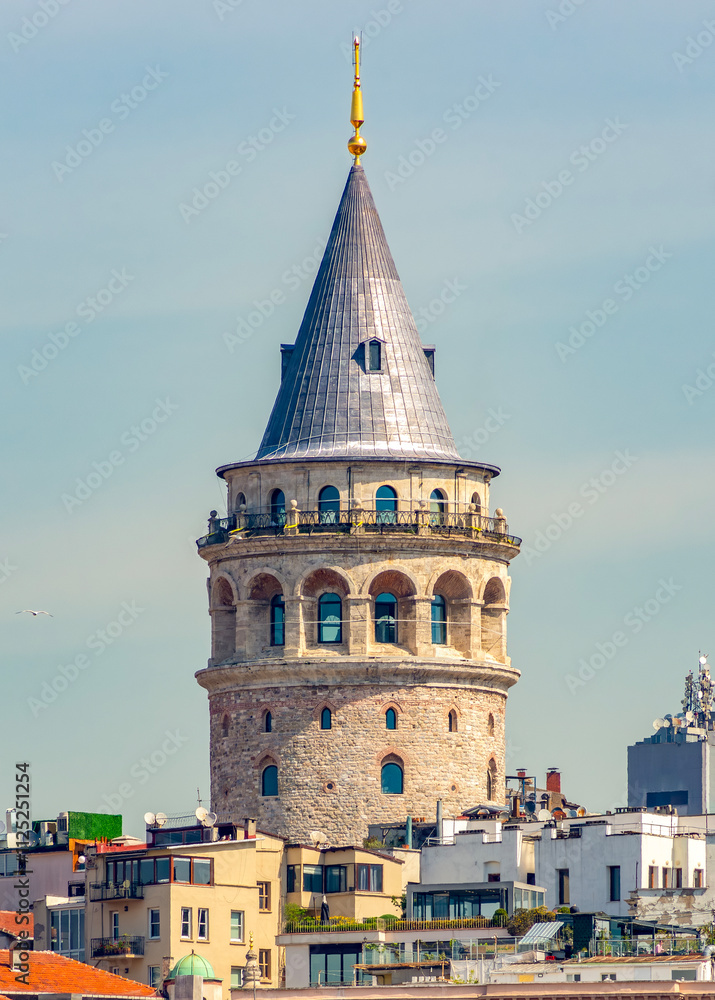 Fototapeta premium Galata tower in Istanbul, Turkey