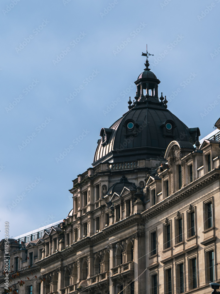Obraz premium Classic London architecture in London in Summer
