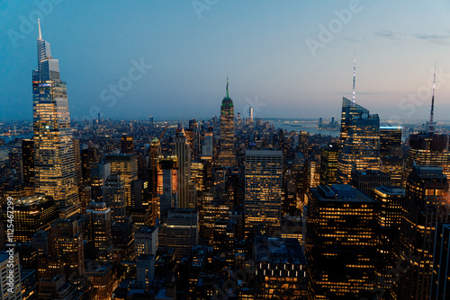 Photography Stunning and Breathtaking Sunset View Over the Iconic Manhattan Skyline