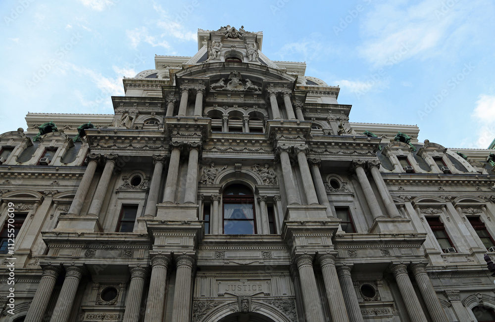 Obraz premium Second empire front of City Hall - Philadelphia, Pennsylvania