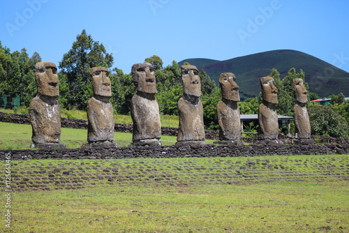 Ahu Akivi, Moais los siete exploradores, Rapa Nui, Isla de Pascua, Chile photo