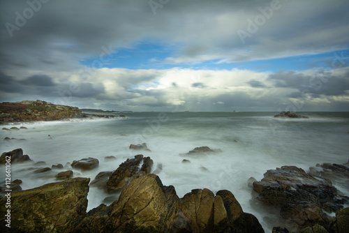 Paysage de tempête en Bretagne-France photo