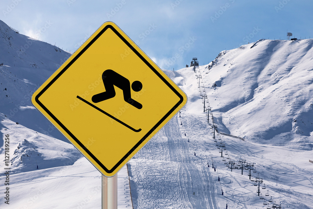 Skier - Crossing sign Skier - Crossing sign
