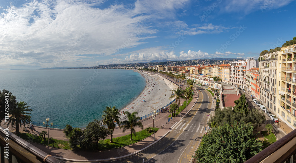 Obraz premium Panorama of promenade of English and beach in Nice, France