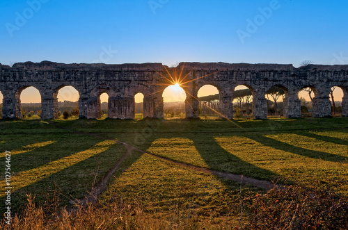 roman aqueduct