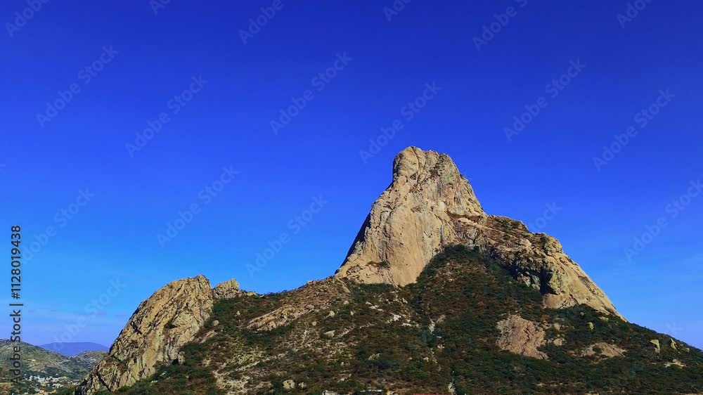 Sunset at Peña de Bernal Queretaro, rock mountain in a non-urban summer landscape
Sunset at Peña de Bernal Queretaro, rock mountain in a non-urban summer landscape