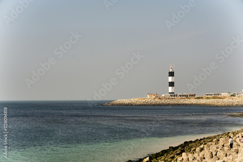 Obraz na płótnie The majestic Dwarka Lighthouse facing the Arabian Sea w salonie