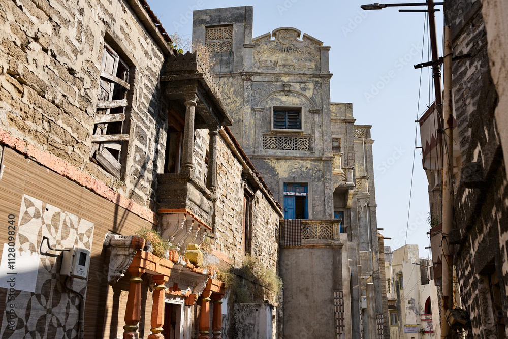 Authentic atmosphere in the small streets of Dwarka