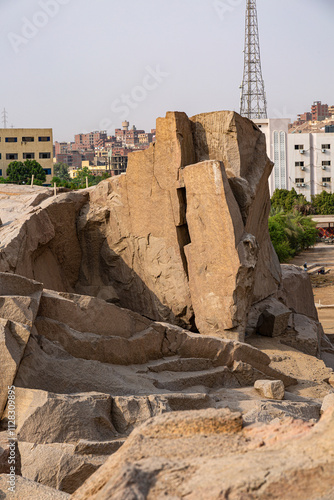 Obraz na płótnie Ancient stone pit in the city of Aswan w salonie