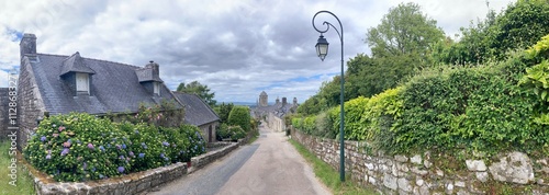 Obraz na płótnie Ballade à Locronan en Bretagne Cornouaille Finistère France w salonie