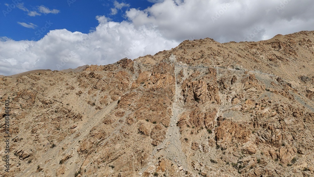 lakh travel and mountain hills lakh travel and mountain hills