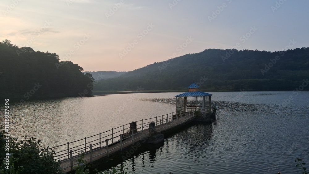 Hirekolale lake, Chikmagalur, Karnataka, India
Hirekolale lake, Chikmagalur, Karnataka, India