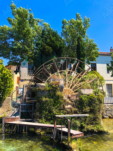 Watermill in Isle Sur La Sorgue
 photo