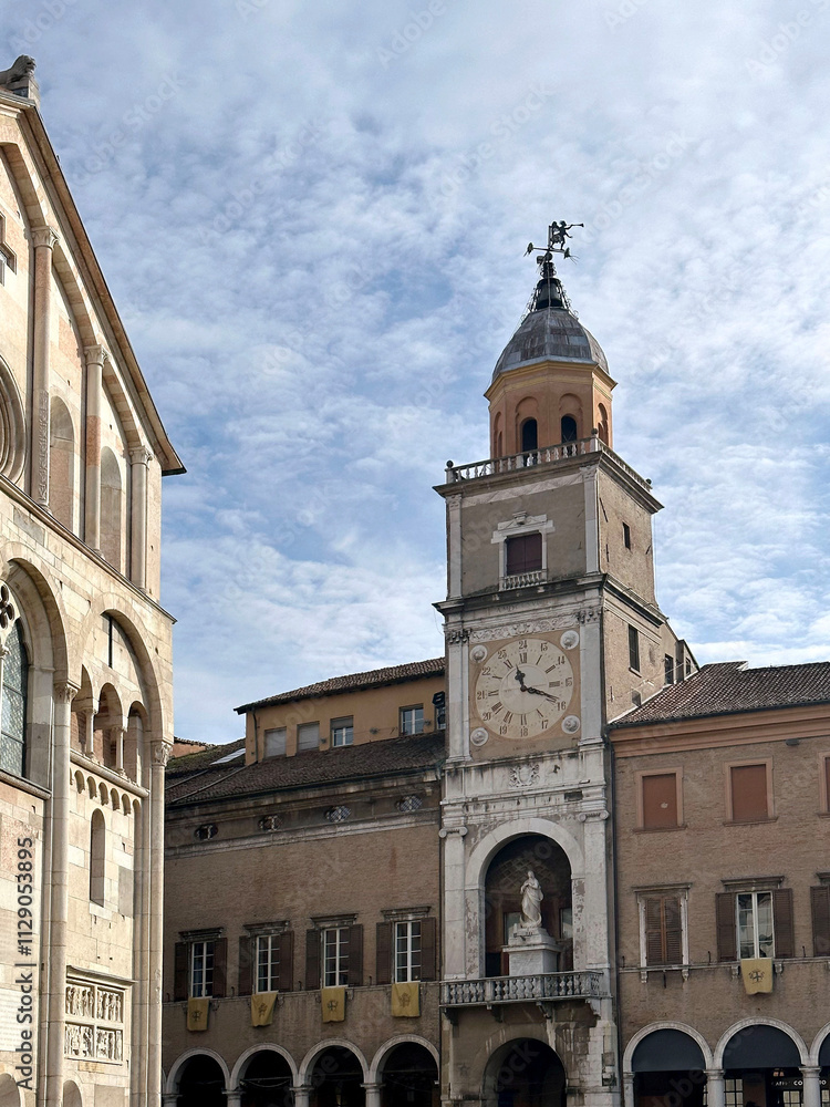 Fototapeta premium torre dell'orologio Modena