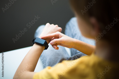 Child's Fitness Journey: Smart Bracelet in Action