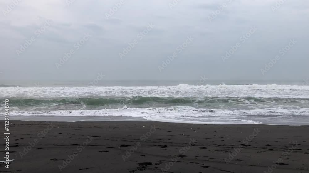 waves on the beach waves on the beach