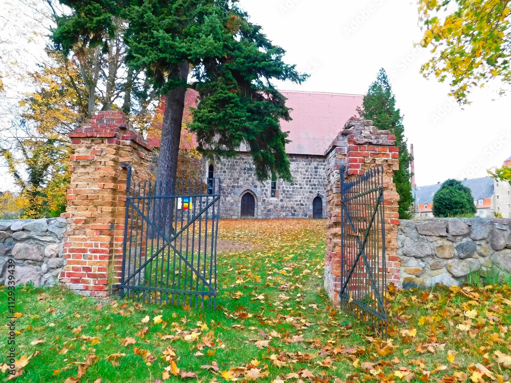 Die evangelische Kirche aus dem 13. Jahrhundert