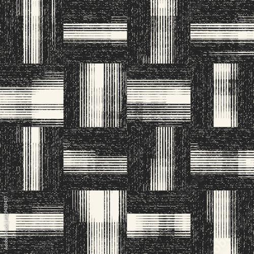 Monochrome Grain Degrade Check Pattern