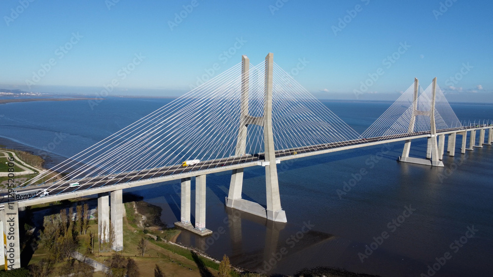 ponte vasco da gama, lisboa, portugal, imagens aéreas ponte vasco da gama, lisboa, portugal, imagens aéreas