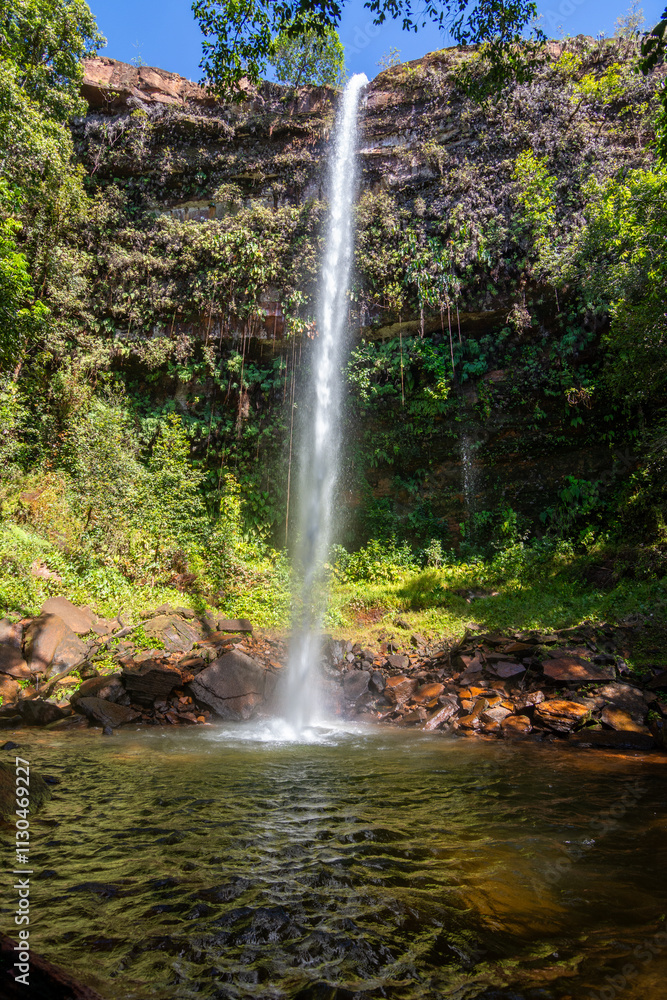 Fototapeta premium View of Cachoeira do Urubu Rei (Vulture King Waterfall) at Serras Gerais - Almas, Tocantins
