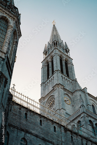 Contre-plongée du sanctuaire photo