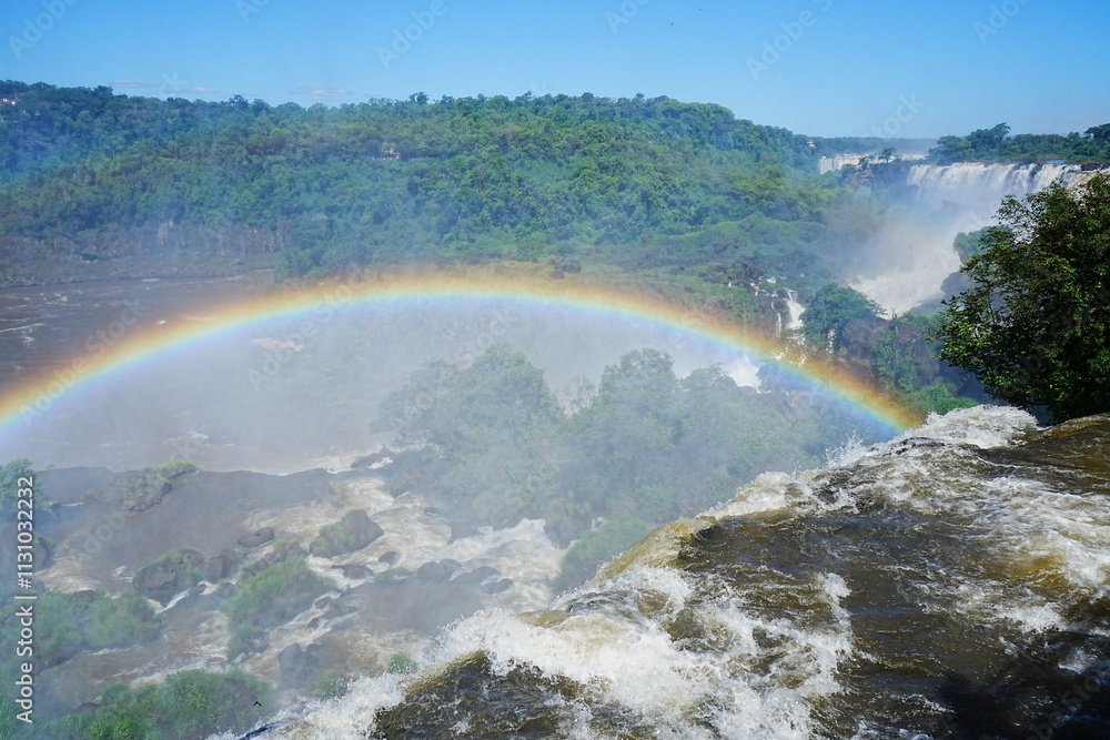 Rainbow over Iguazu Falls in Argentina - アルゼンチン イグアスの滝 虹