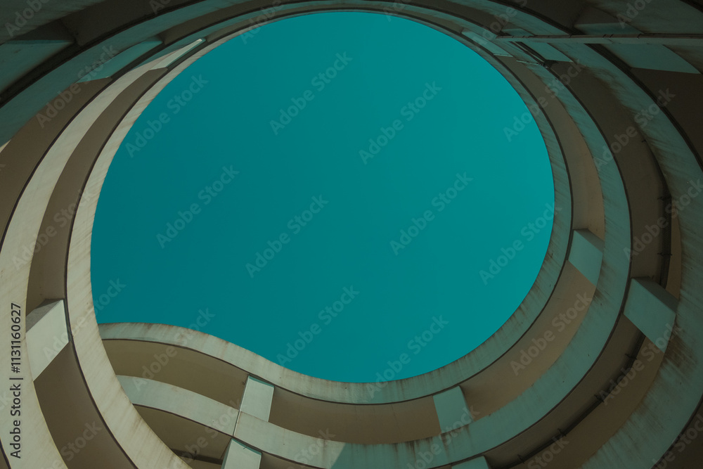 Obraz premium Rundes Parkhaus, Blick nach oben